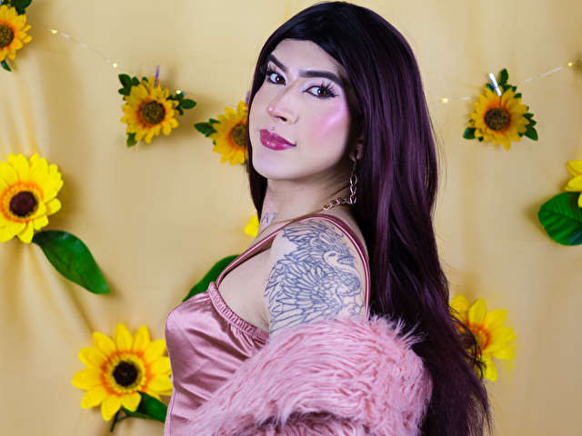 MAYATAYLOR free sexy photo