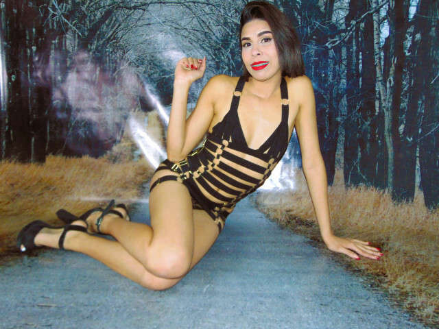 MISSKAROL4U free sexy photo