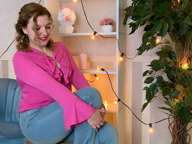HANNAHPUZZLE free sexy photo