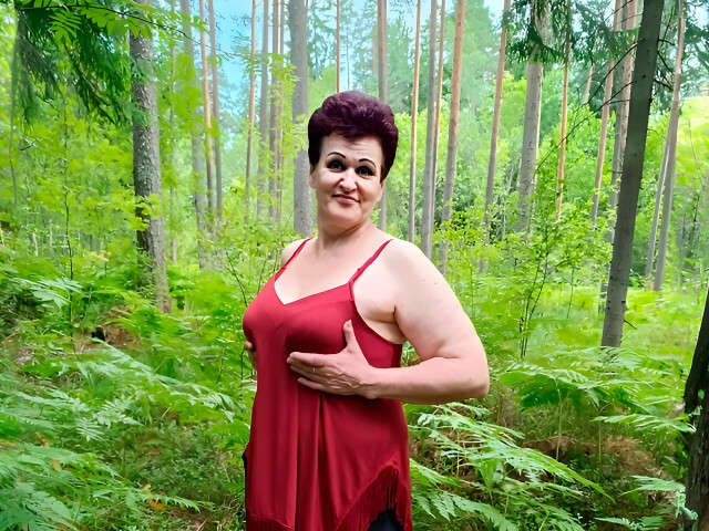 PAULAGOLD free hard sexy photo