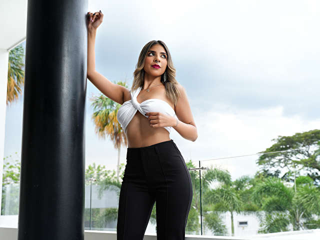BONNIECARTER free sexy photo