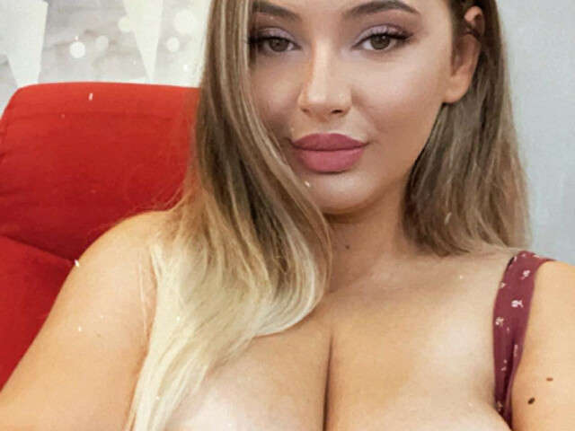 EVAKRYSTAL free sexy photo