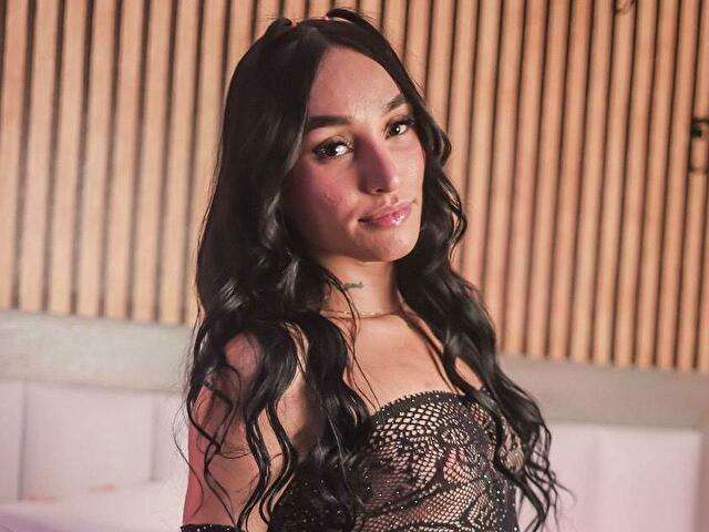 EMILLYSTONE free sexy photo