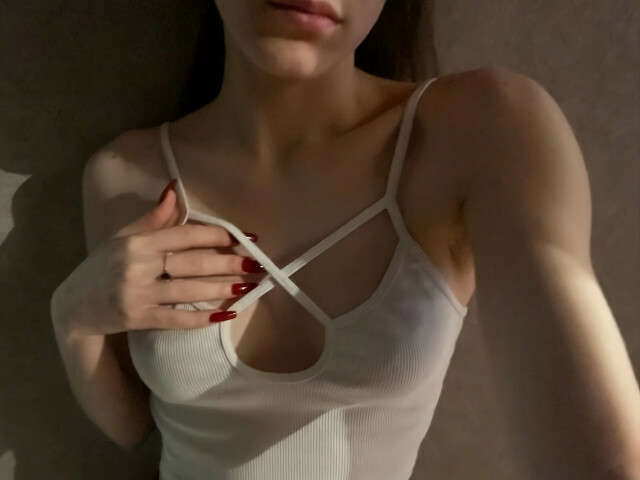 KATEEVANS free sexy photo