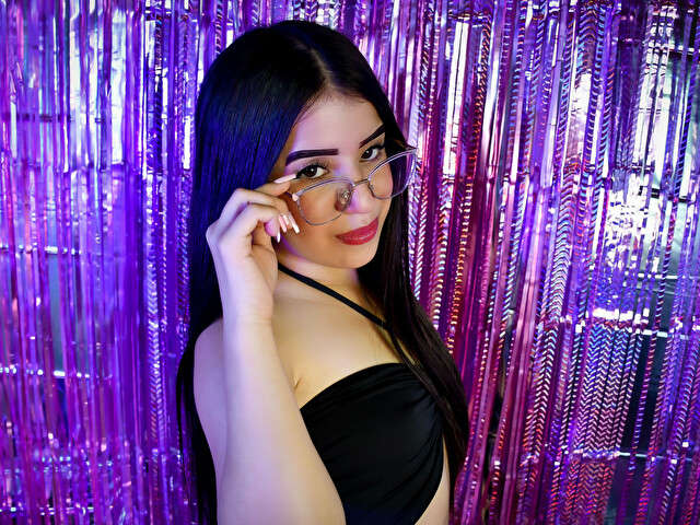 SCARLETHFIRE free sexy photo