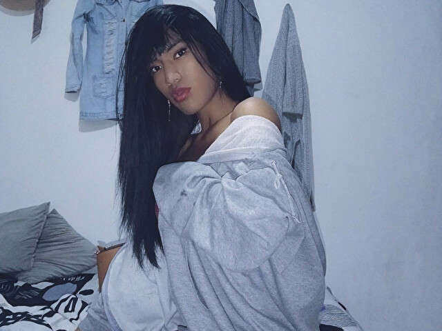 VAILOET free sexy photo
