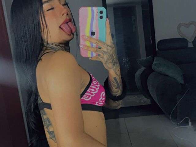 ALICEE0 free sexy photo