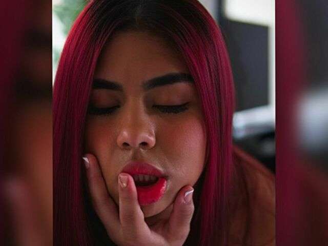 VALERIARUIZ free sexy photo