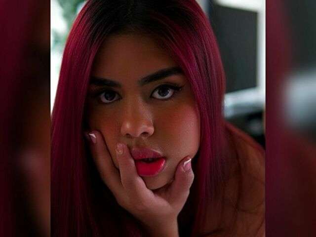 VALERIARUIZ free sexy photo