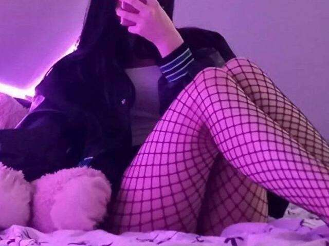 KAROLINAAA free sexy photo