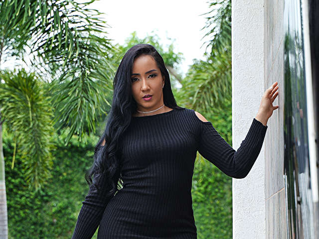 SHARAPARKER free sexy photo