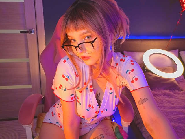 SABRINASPEL free sexy photo