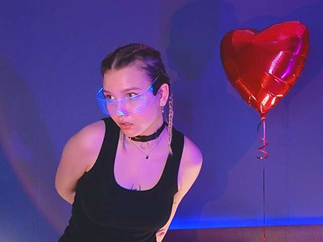 SABRINASPEL free sexy photo