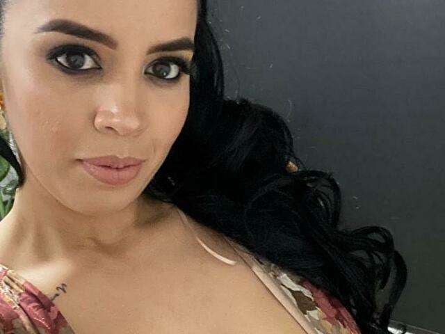 CASSIDYHOLE free sexy photo