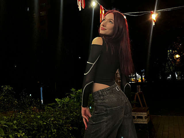 TRICE free sexy photo