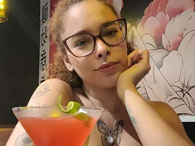 DOMINAMOON free sexy photo