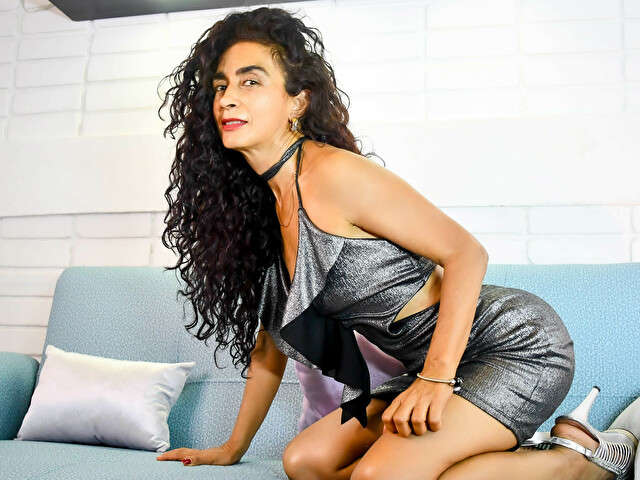 VERONIICA free sexy photo
