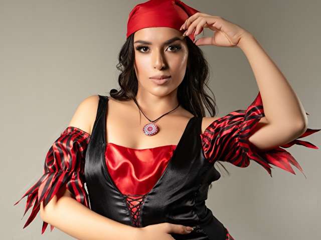 GABYEVANS1 free sexy photo