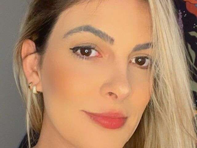 LARINHA203 free sexy photo
