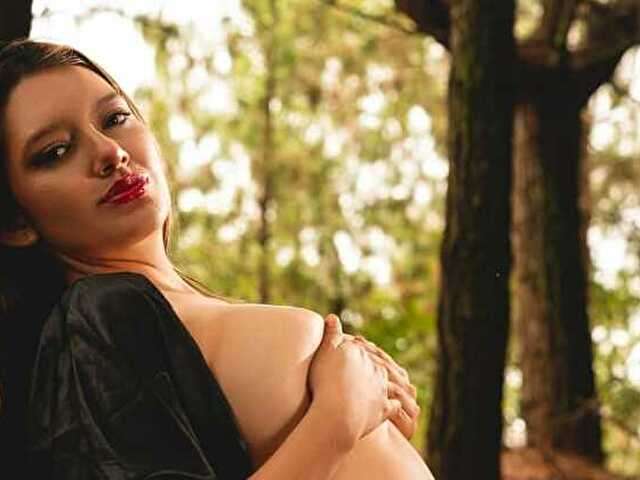ELISECOLEMAN free hard sexy photo