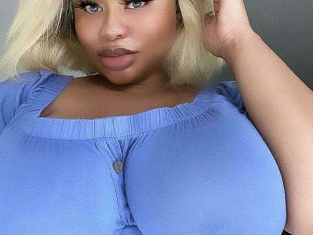 TITTYPENNY free sexy photo