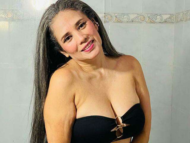 BRENDAPEITON free sexy photo