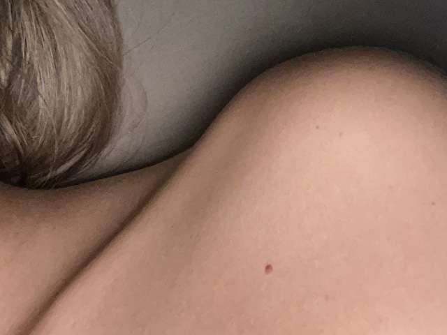YNNAX free sexy photo