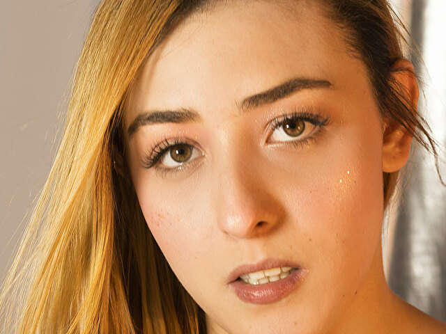 ORALARSON free sexy photo