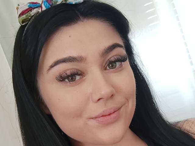 JULLLLLIIII free sexy photo
