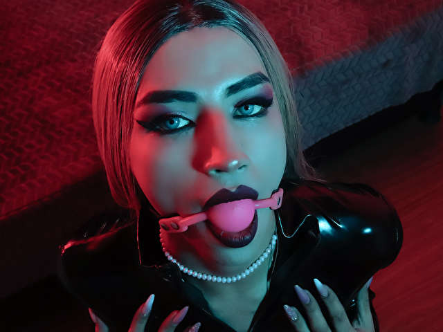 TANIAKLAUS free hard sexy photo