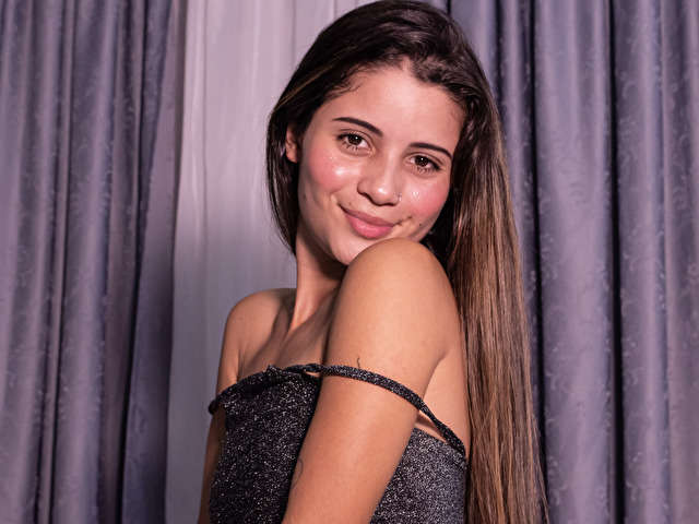 DULCECLOE free sexy photo