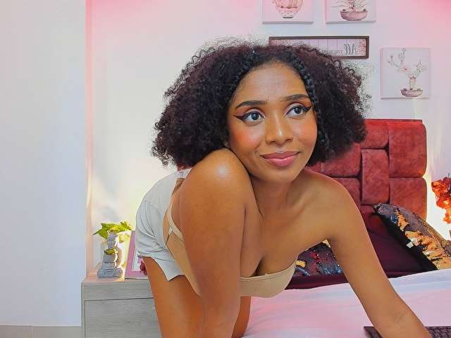 MEGAWILSON free sexy photo