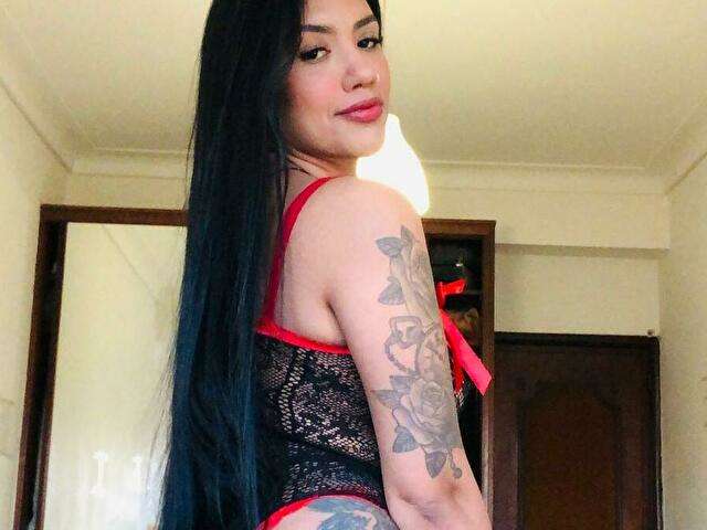 JULIESEDUCE free sexy photo