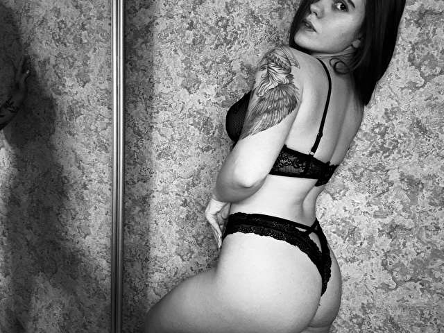 PEARLGLOW free sexy photo