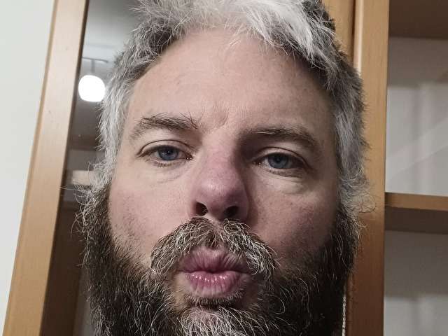 BEARDGREY200 free sexy photo