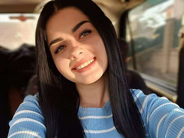 FELLICIAAA free sexy photo