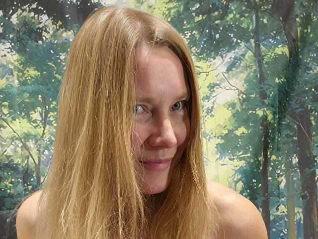 BUTTERFLYNL free sexy photo