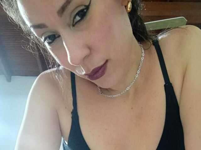 SHANNEL free sexy photo