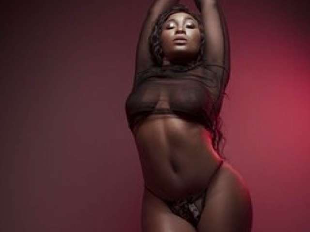 ALAIYA free sexy photo