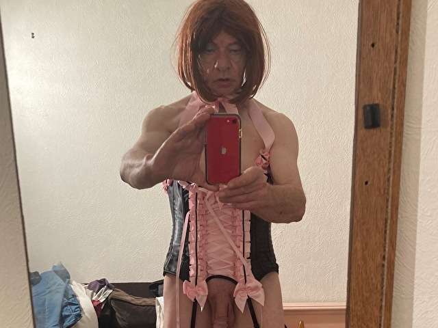MYRIAMTRANS free sexy photo