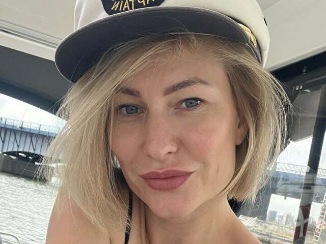 WILDWOMAN free sexy photo