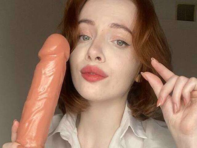 ELZASCARLETT free hard sexy photo