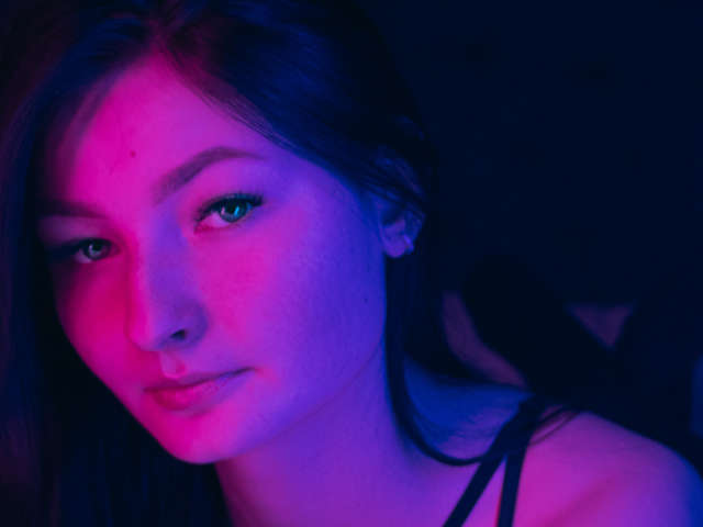 LEAKISS free sexy photo