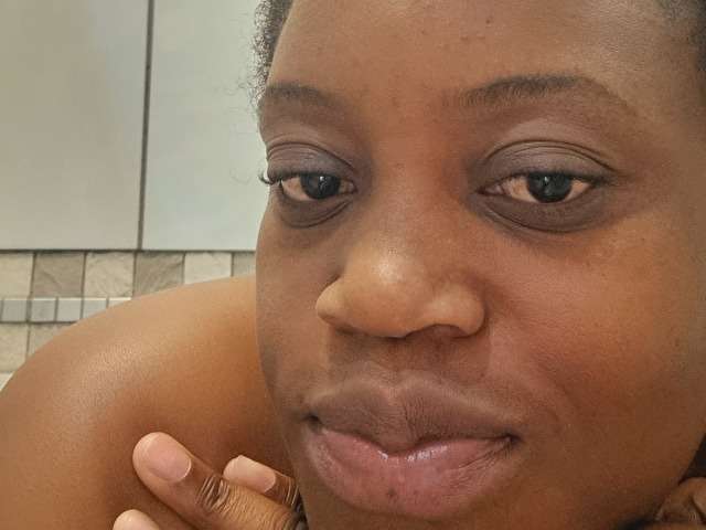 BIGEYEGANGSS free sexy photo