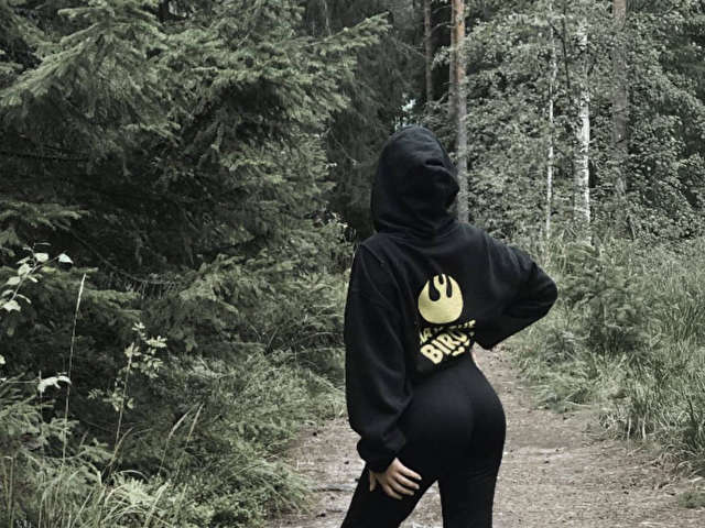 GRETA free sexy photo