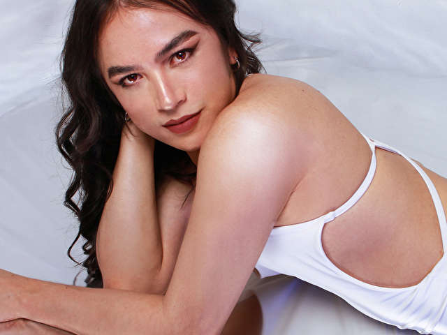 LOREENOAK free sexy photo