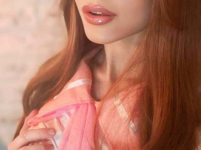 RACHELFOXY free sexy photo