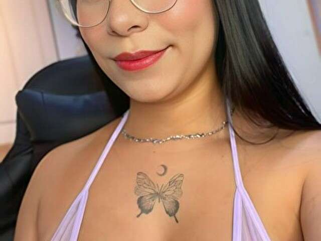 KRYSTALEVANS free sexy photo