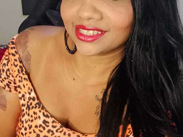 SAMYRA21 free sexy photo