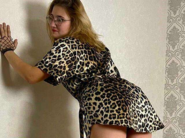 MISSXELSA free sexy photo